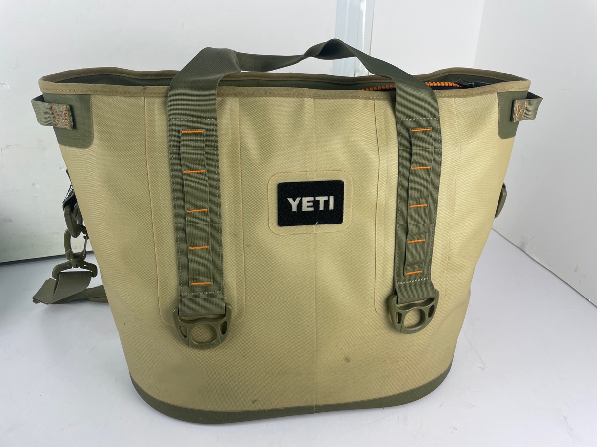 Yeti Hopper 30 Cooler Bag GREEN (ULCMR) Like New Buya