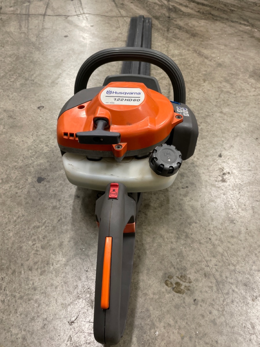 HUSQVARNA HEDGE TRIMMER 122HD60 Very Good | Pawn 1 | Spokane | WA