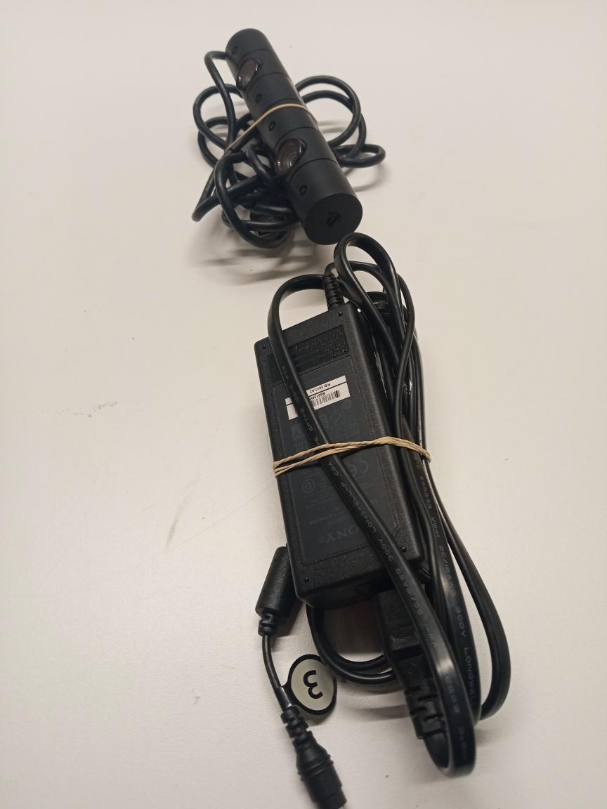 SONY CUH-ZVR1 - VR HEADSET Acceptable | Pawn 1 | Spokane | WA