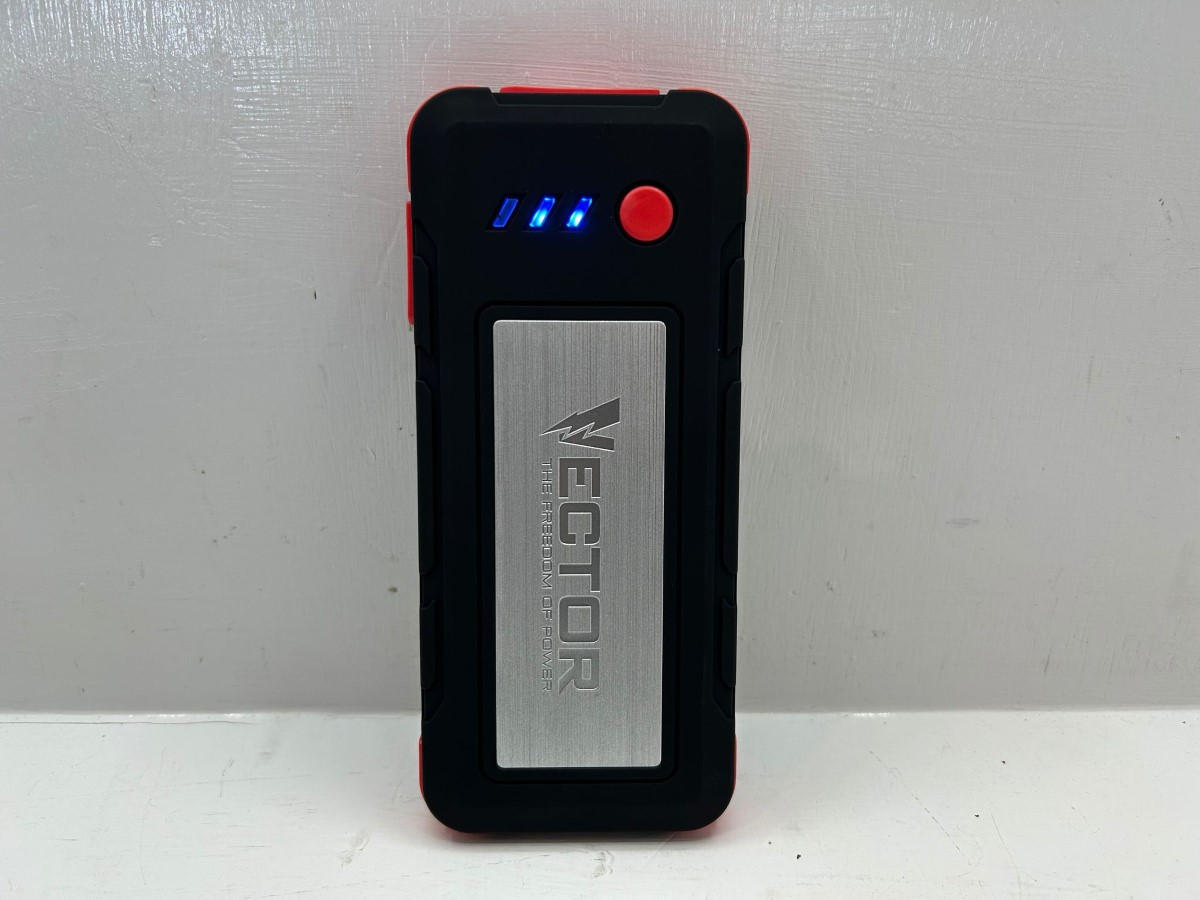 Vector SS6Lv, Silver 1200A Peak Battery Lithium Jump Starter Usb Power