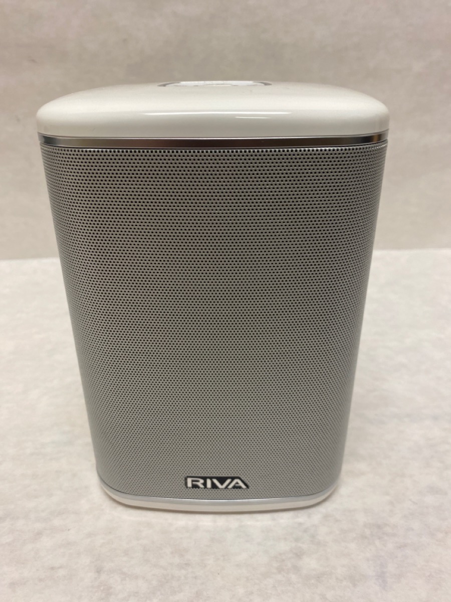Riva Arena Compact MultiRoom Bluetooth Speaker White Very Good