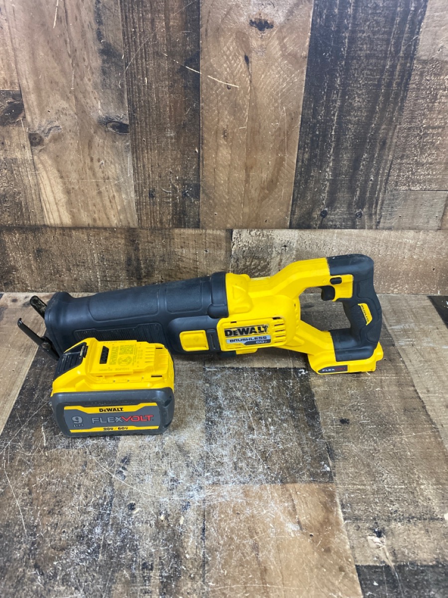 Dewalt Dcs389 Reciprocating Saw With 60v Flex Battery Good Buya 5214