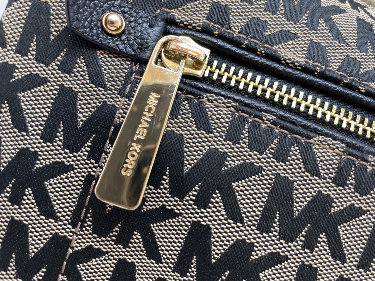 Michael Kors Fallon Signature Medium Jacquard Crossbody Messenger Bag