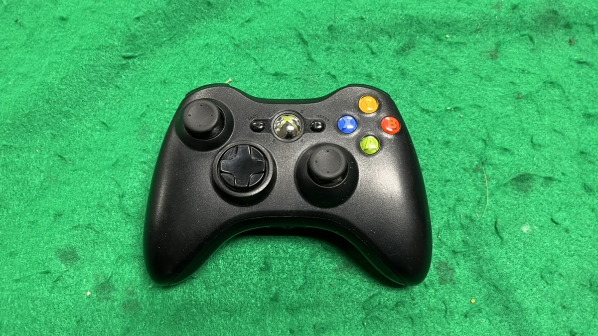 XBOX 360 E BLUE 250GB CONSOLE Very Good Buya