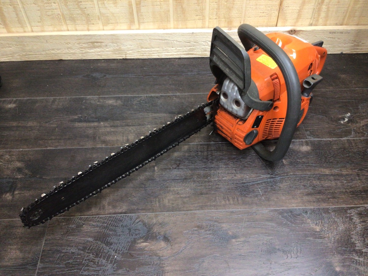 HUSQVARNA-CHAINSAW (450 RANCHER) Good | Tom's Pawn | Clute | TX