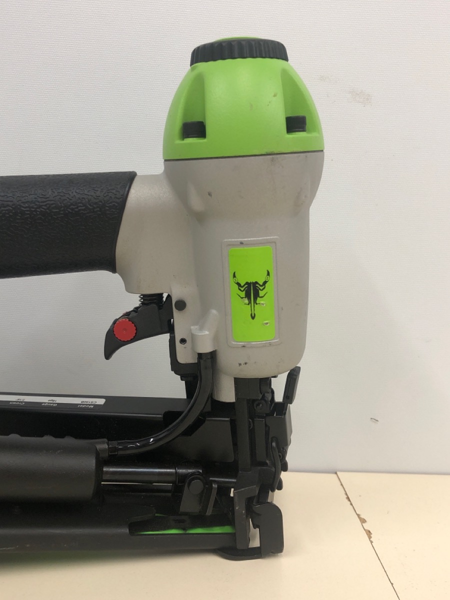 NATIONAL NAIL CORP STINGER CS150B 18GAUGE CAP STAPLER preowned Good