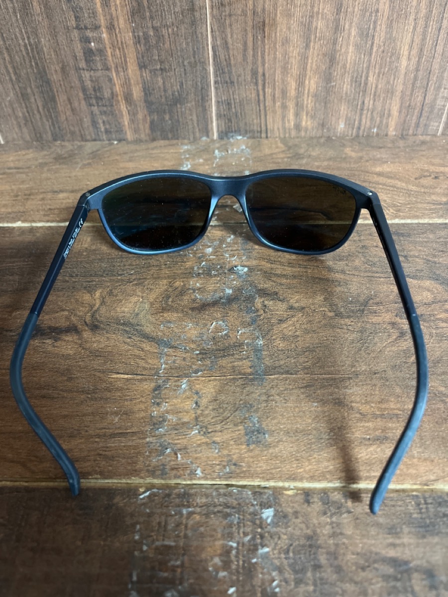 MAUI JIM DRAGON'S TEETH STGBG Good Buya