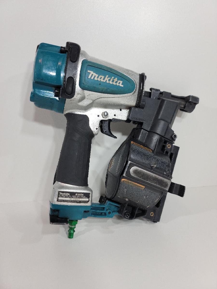 MAKITA AN454 1-3/4" Coil Roofing Nailer Good | Pawn 1 | Spokane | WA