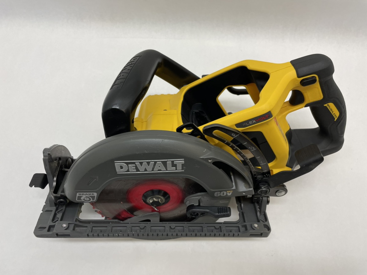 Dewalt DCS577 60V Max Cordless LithiumIon 71/4" Worm Drive Saw TOOL