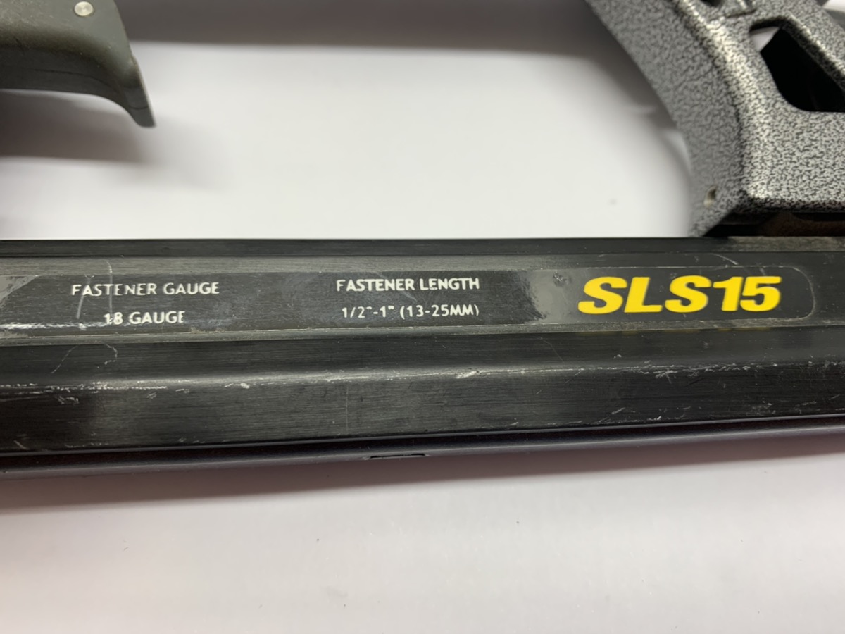 Senco SLS15 Air Stapler 18 gauge, 1/2" to 1" Good Buya