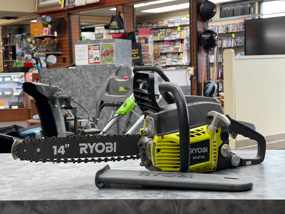 RYOBI RY3714 14" GASOLINE CHAINSAW Good Axel