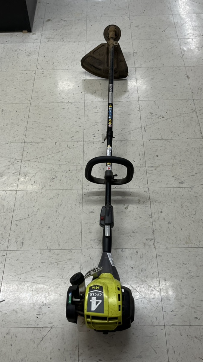 Ryobi 4Stroke 30 cc Attachment Capable Straight Shaft Gas Trimmer Very