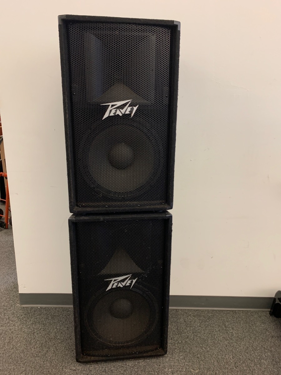 PEAVEY PV115 SPEAKER PAIR Good Capitol City Pawn & Jewelry Topeka KS