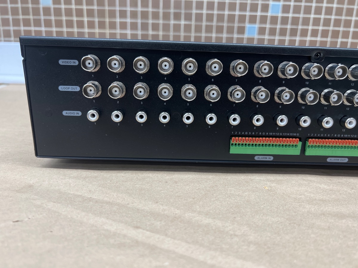 HUNT ELECTRONIC HCR16HT1 DVR SECURITY SYSTEM Like New River City