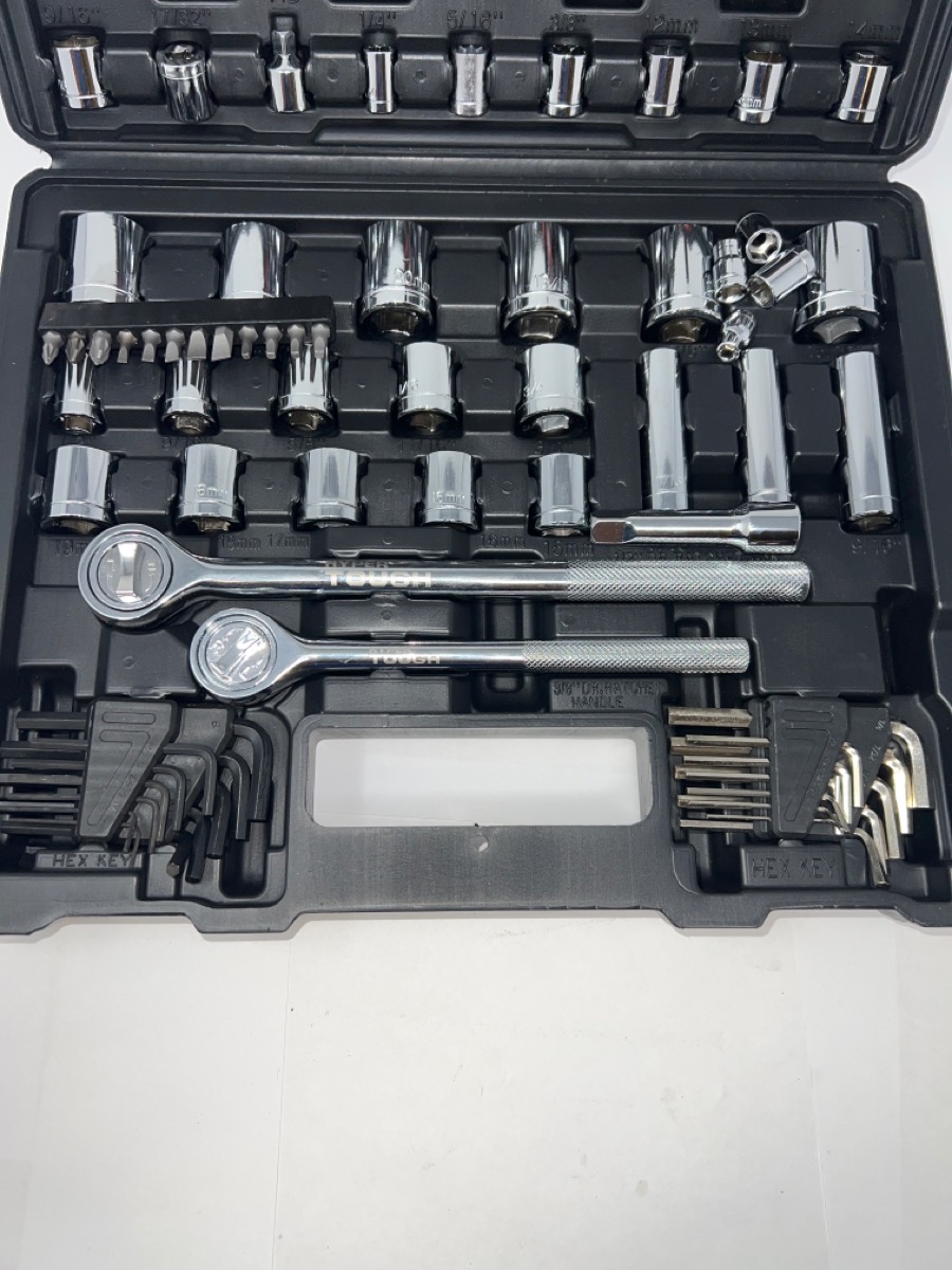 HYPER TOUGH 107 PIECE SOCKET SET (LJLK) Like New Buya