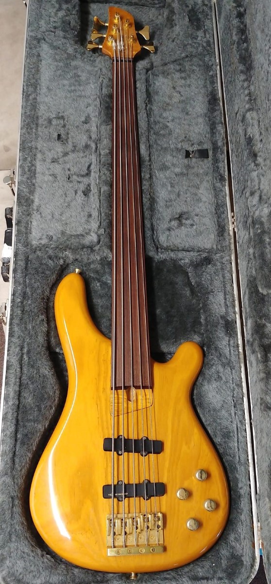 Fernandes APB100 1996 Natural 5 String Fretless Bass Very Good Buya