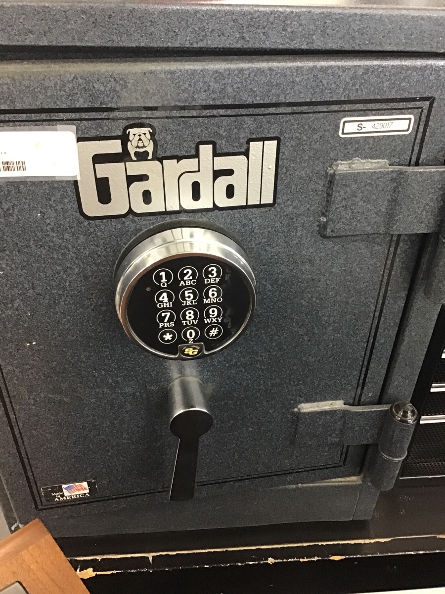 GARDALL SAFE GA18122GZE Very Good Buya