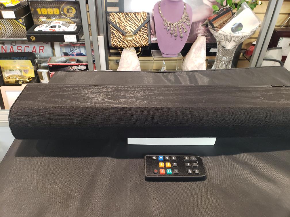 Blackweb Bluetooth 37" 2.1 Channel Soundbar Bwa18sb001 Very Good Buya