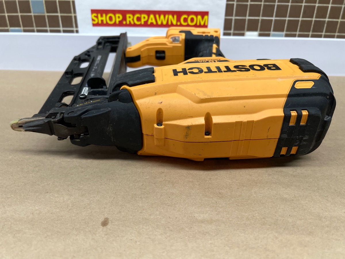 BOSTITCH 20V CORDLESS FINISH NAILER 16GA BCN662 W/ 4AH BATT 2AH BATT