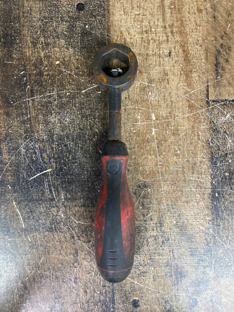 MAC TOOLS KS10B PUNCH AND CHISEL HOLDER Acceptable Buya