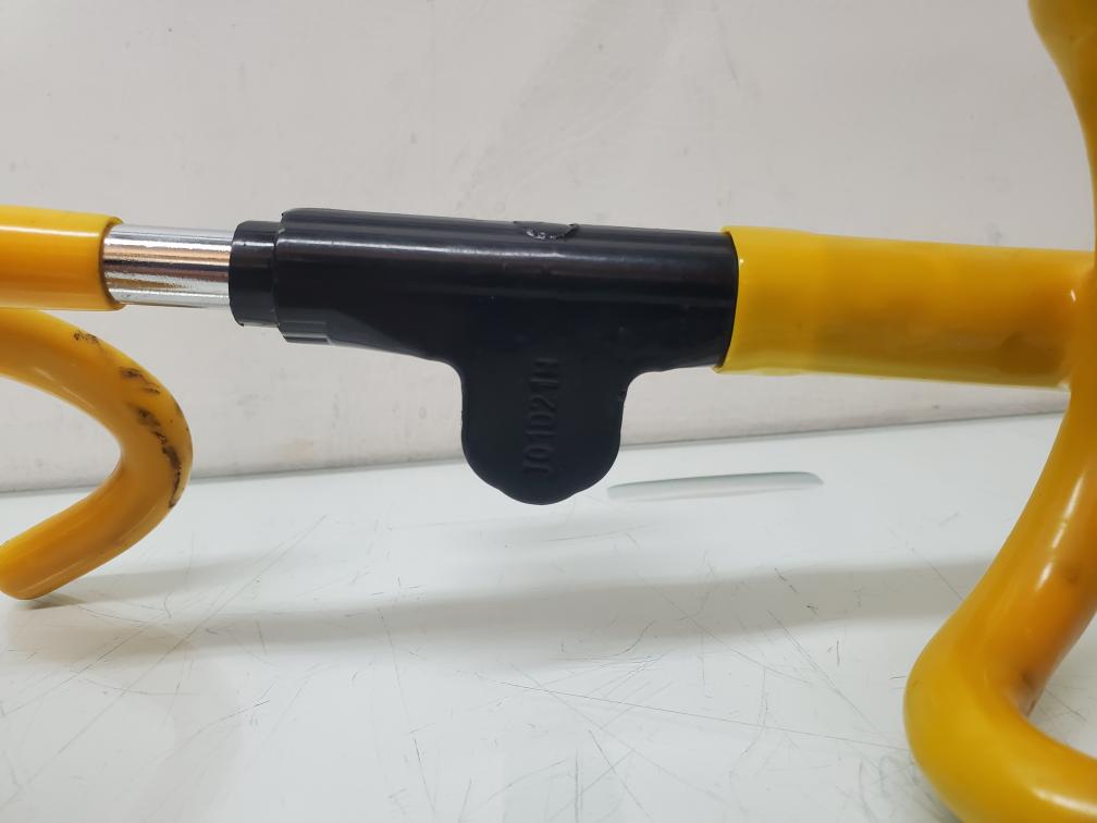 THE CLUB STEERING WHEEL LOCK Brand New Buya