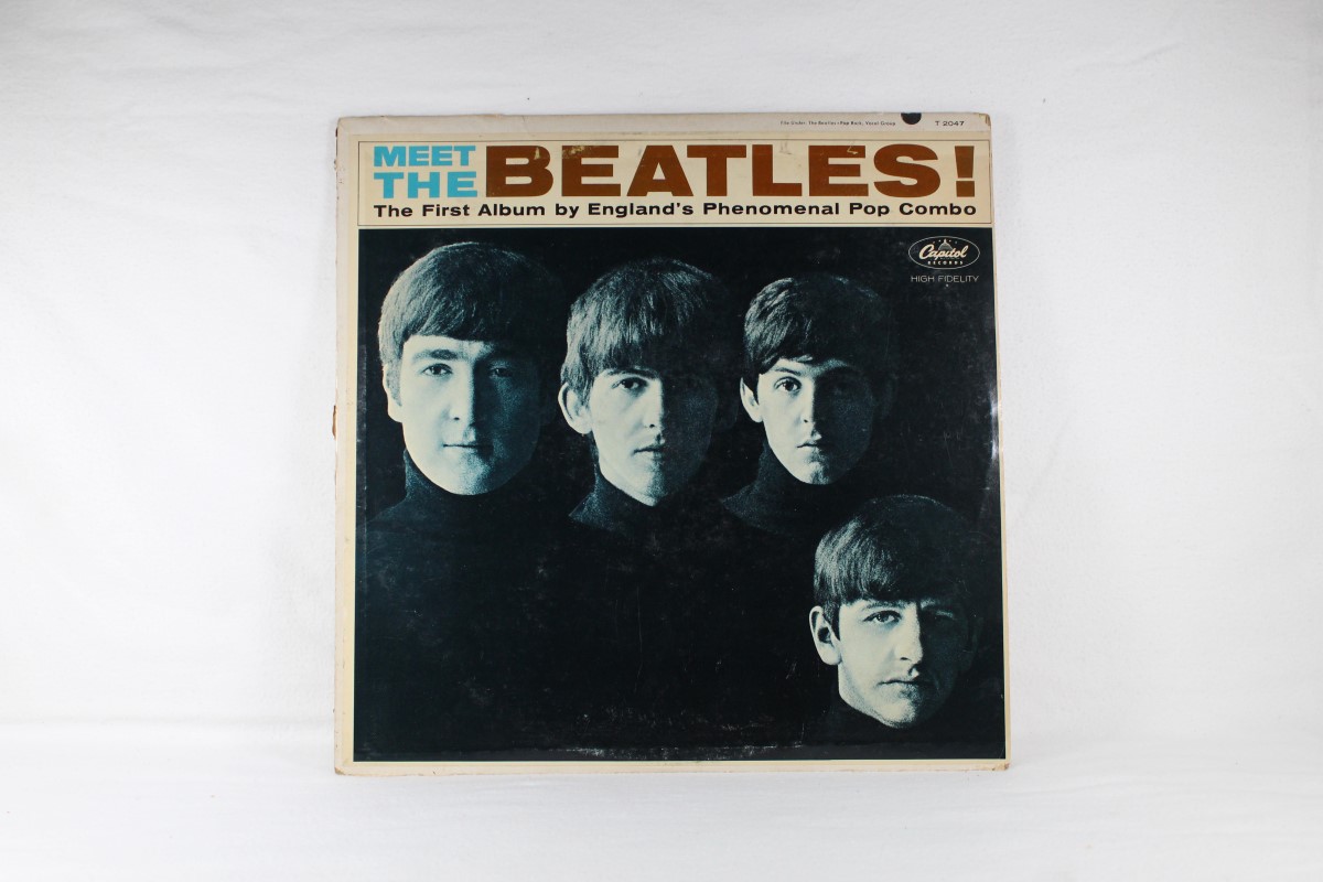 THE BEATLES - Meet The Beatles (Capitol ST-2047) - 12