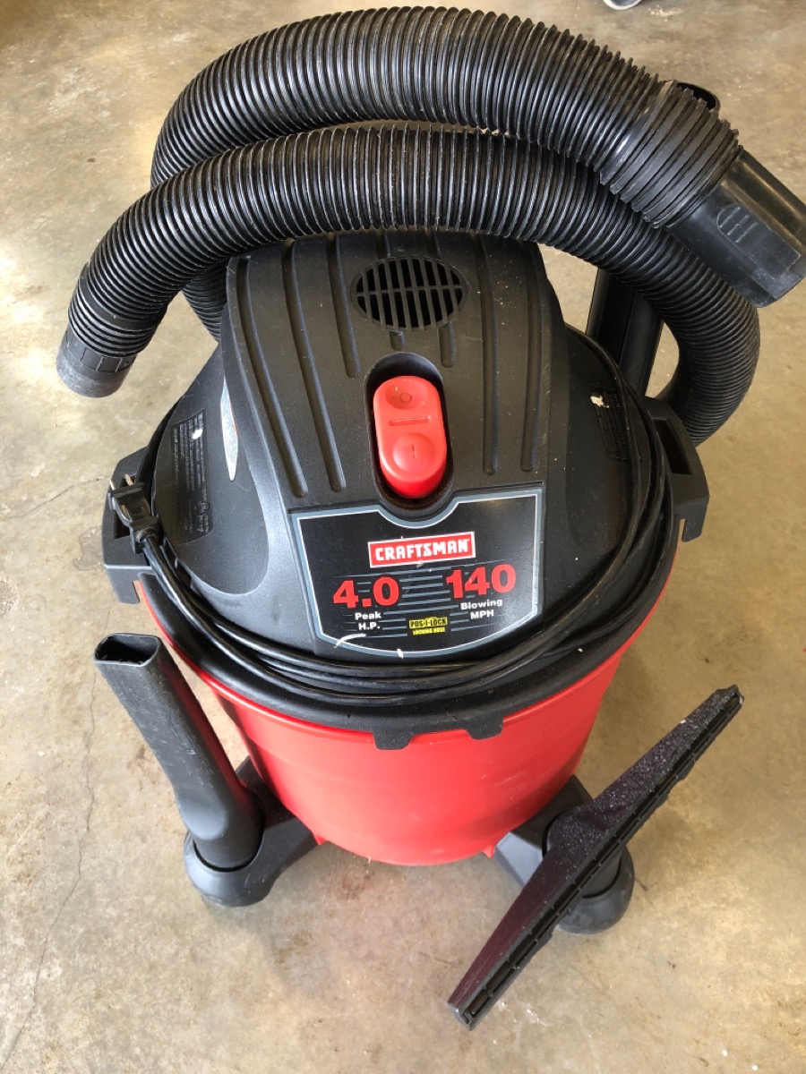 CRAFTSMAN CMXEVBE17590 9 Gallon 4.25 Peak HP Wet/Dry Vac, Portable Shop ...