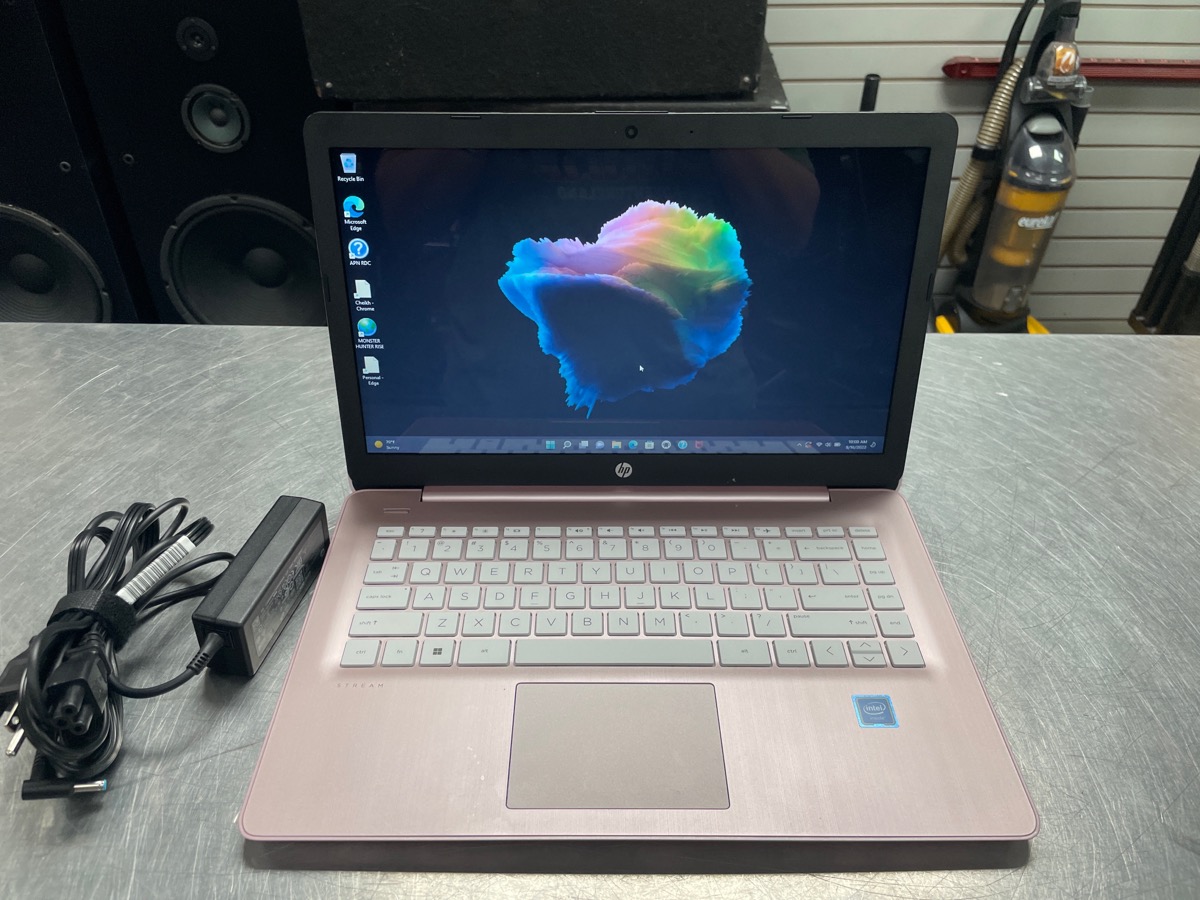 Used HEWLETT PACKARD 14CB172WM Stream laptop 64gb emmc 4gb ram Like