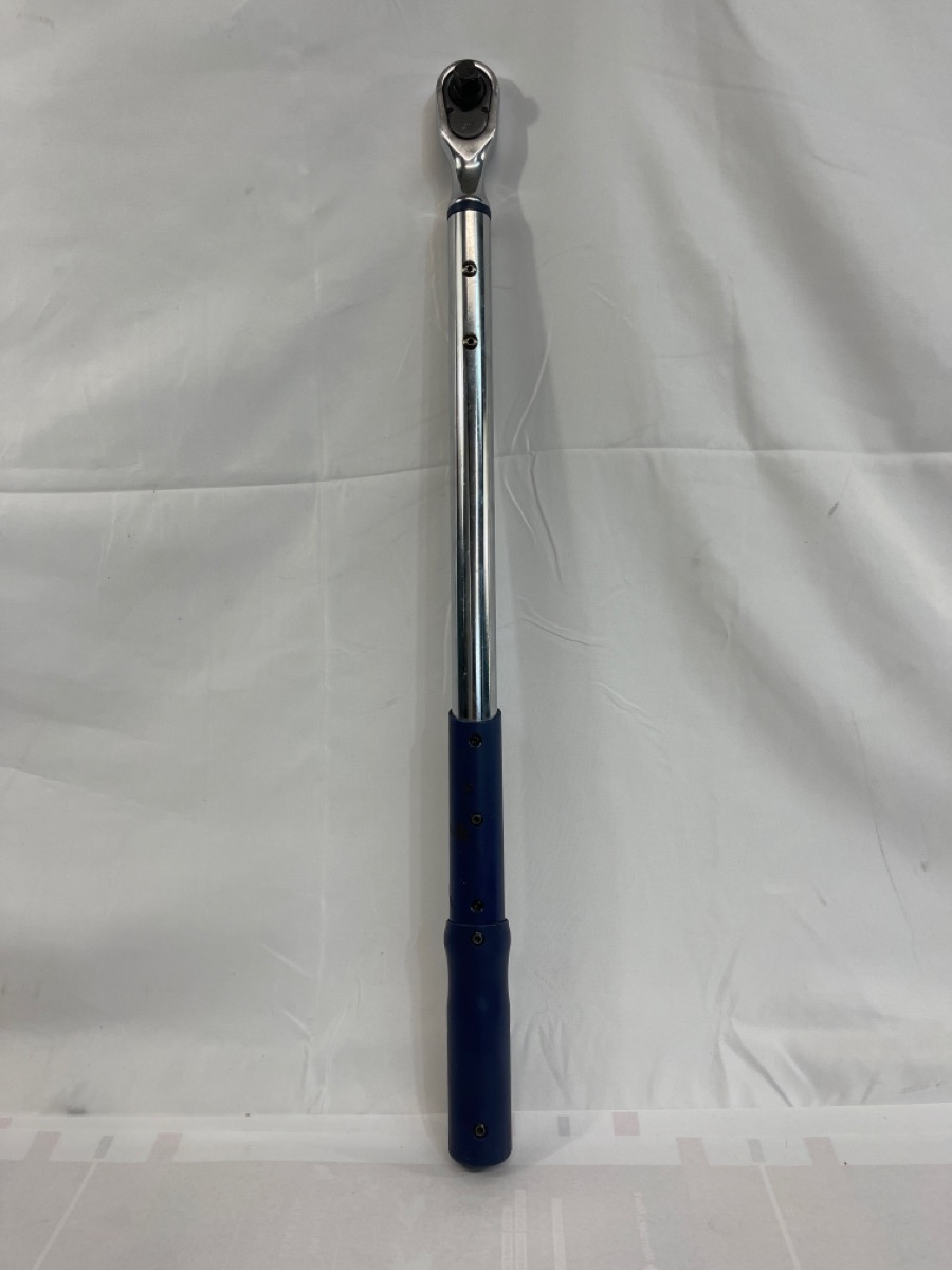 QUINN HAND TOOLS DIGITAL TORQUE WRENCH Very Good Sharp Assets LLC
