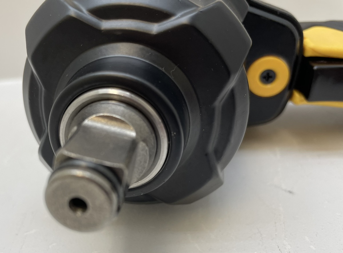 Earthquake XT EQ12YXT 1/2" Air Pneumatic Composite Xtreme Torque Impact