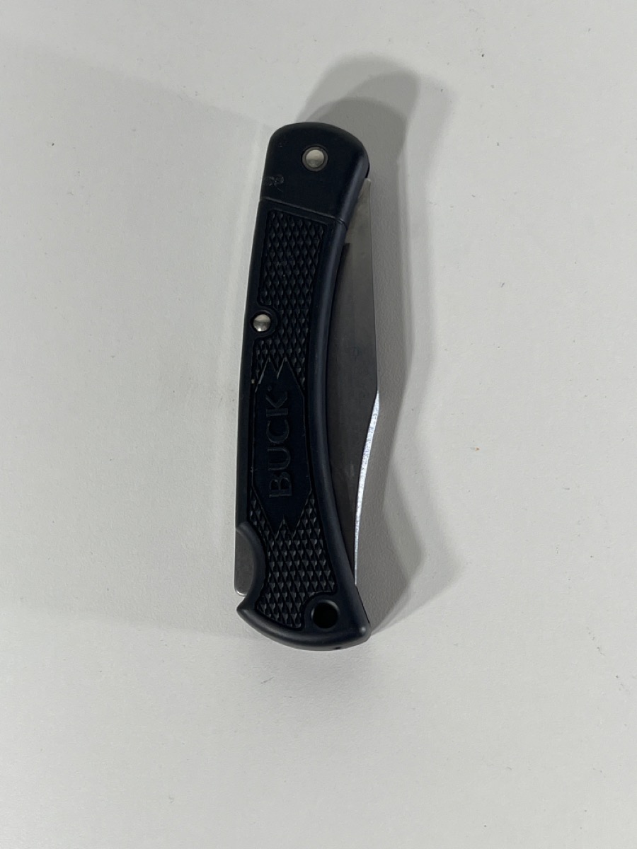 POCKET KNIVES / SWORDS OTHER BUCK 110, NSN; B> (BLK) POCKET KNIFE WITH