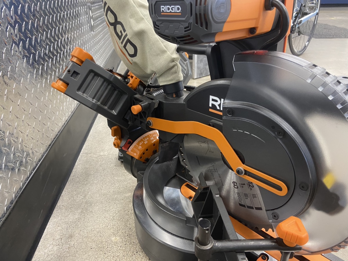 RIDGID TOOLS R4251 BEVEL SLIDING Like New Buya