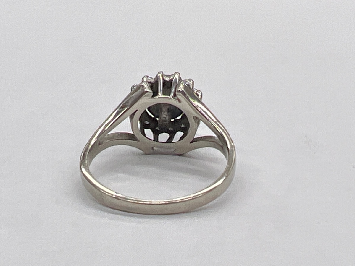 BLACK PEARL & DIAMOND RING 16 DIAMONDS .112 CARAT T.W. SIZE 6 Pre-owned ...