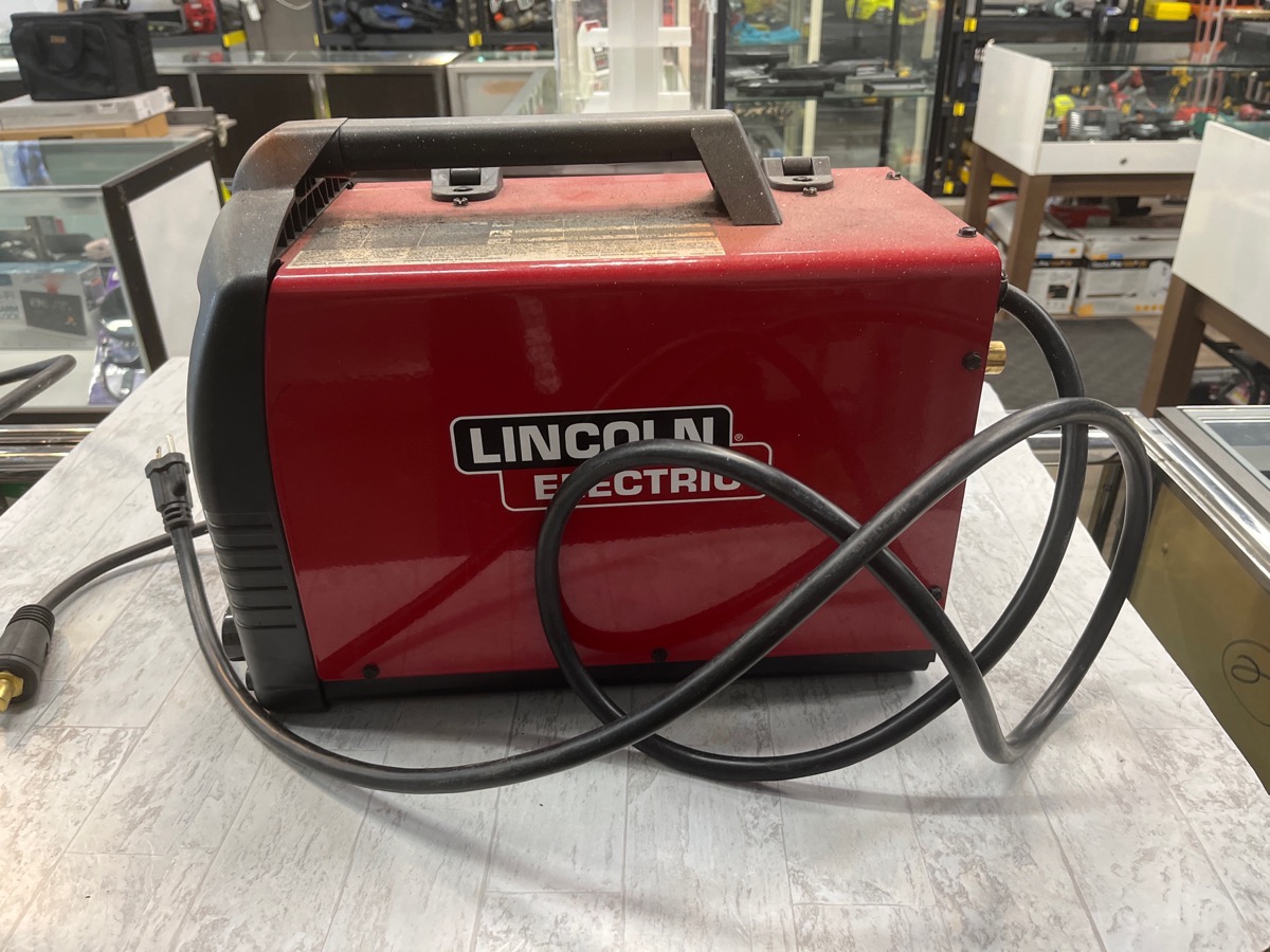 LINCOLN ELECTRIC LE31MP MULTI PROCESS STICK/MIG/TIG WELDER Good Buya