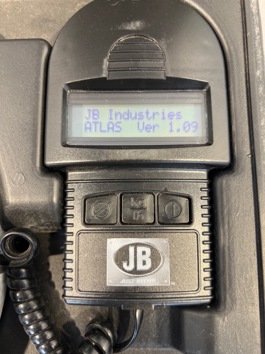 Jb Industries Atlas 220 Lb Capacity Refrigerant Charging Scale with