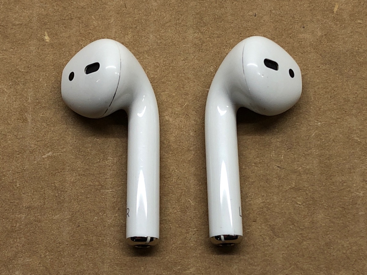 APPLE AIRPODS (2ND GEN) A2031, A2032, A1602 Good Central Mega Pawn