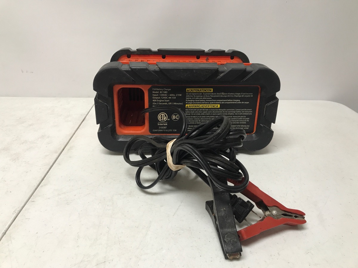 BLACK & DECKER BC15BD BATTERY CHARGER (mlls) Very Good Sharp Assets