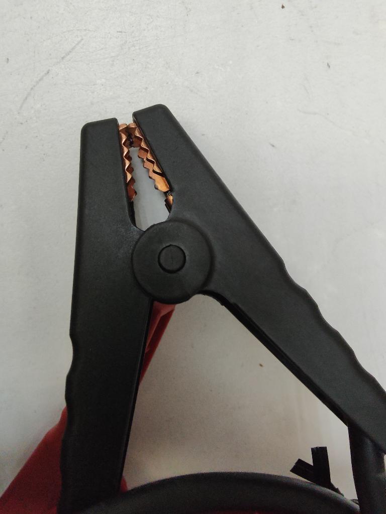 SnapOn Tools EEJP201MBK 12v Lithium Compact Engine Starter Volt Jumper