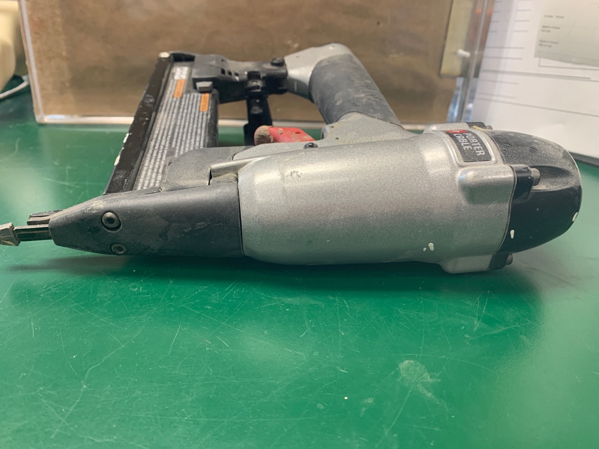 Porter Cable NS150C 11/2" 18GA Narrow Crown Stapler Good Buya