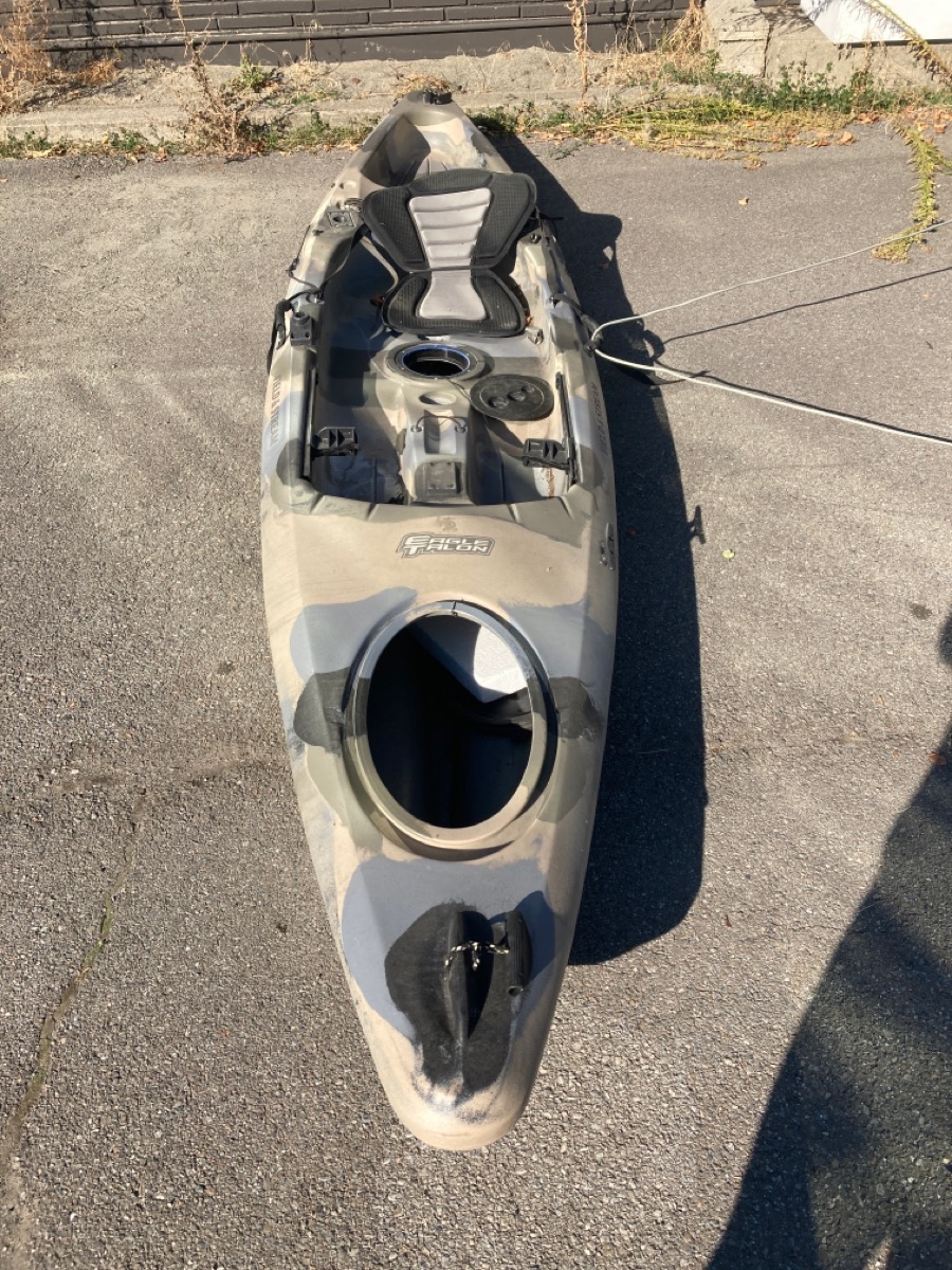 EMOTION KAYAKS STEALTH PRO Good Pawn 1 Spokane WA