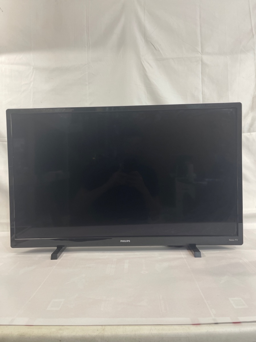 PHILIPS 32PFL4664/F7A 32" ROKU NO REMOTE FLAT PANEL TV Good Buya