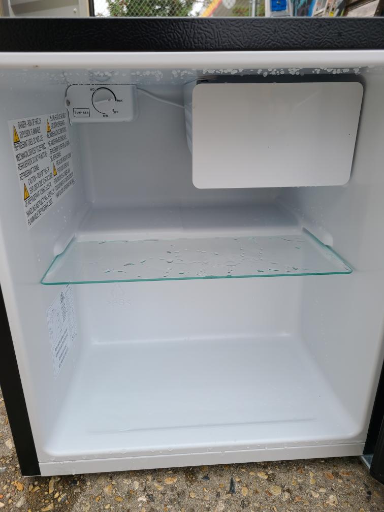 Hisense Wms017m6xbe Mini Refrigerator Al Randi Very Good Buya 0129