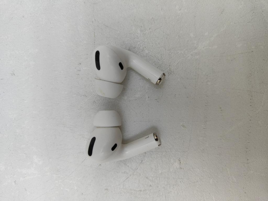 Apple AirPods Pro 3rd Gen MagSafe Wireless Charging Case White