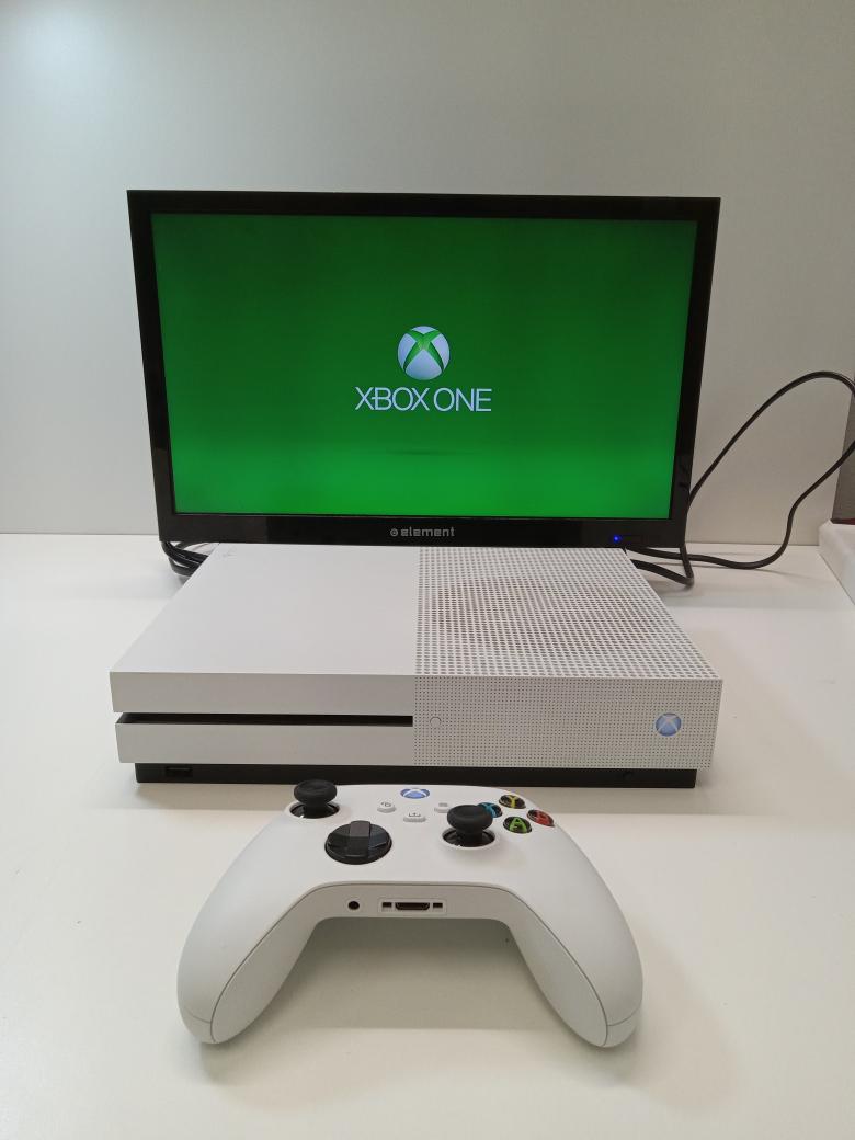 MICROSOFT XBOX ONE S CONSOLE 500GB 1681 Good Buya