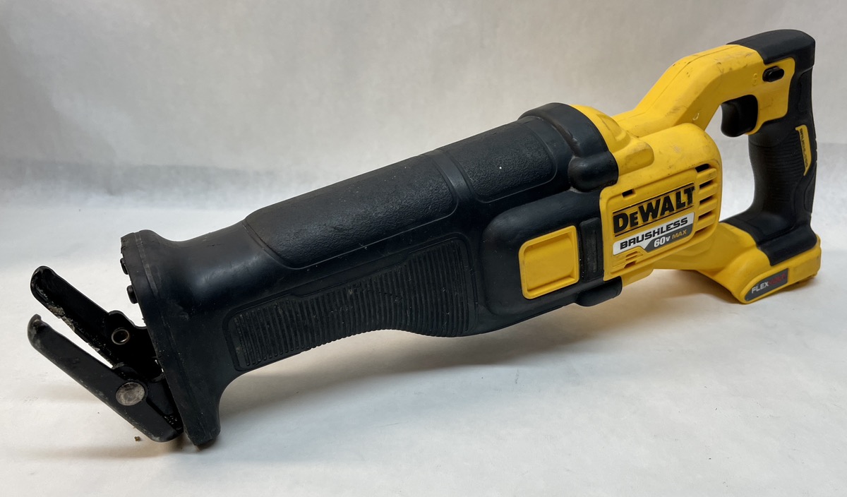 Dewalt DCS389X1 60v Reciprocating Saw TOOL ONLY Good Heartland