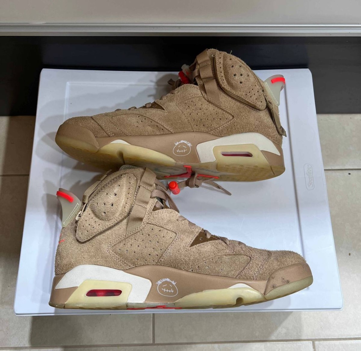 travis scott michael jordan shoes