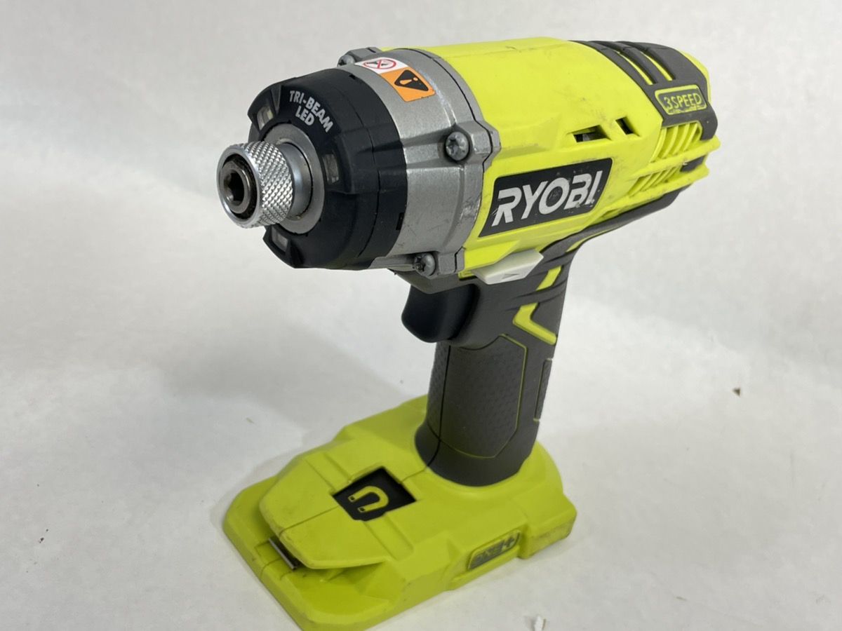 RYOBI P237 3-Speed 1/4