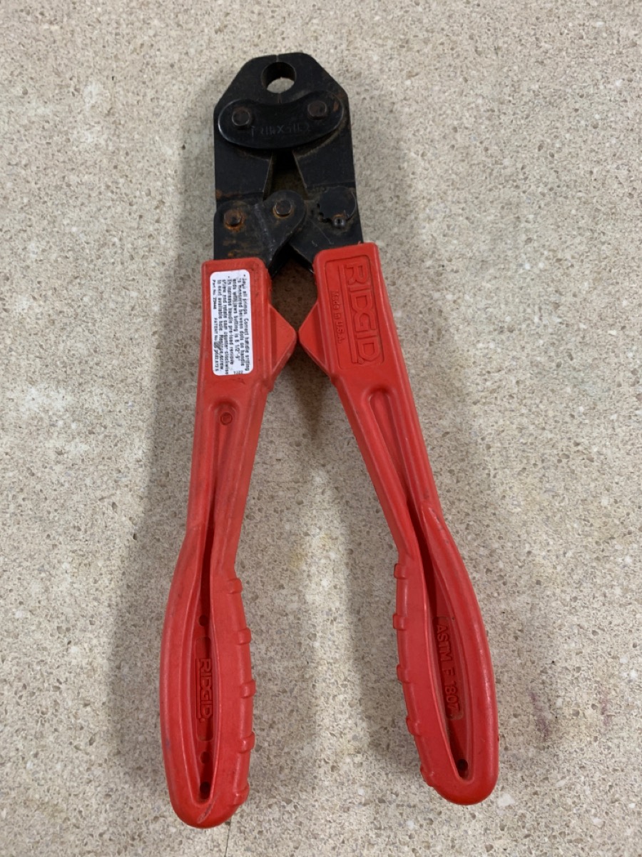 RIDGID TOOLS ASTM F 1807 1/2" PEX CRIMP TOOL Good Buya
