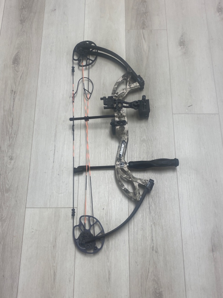 BEAR ARCHERY CRUZER G2 COMPOUND BOW Like New Buya