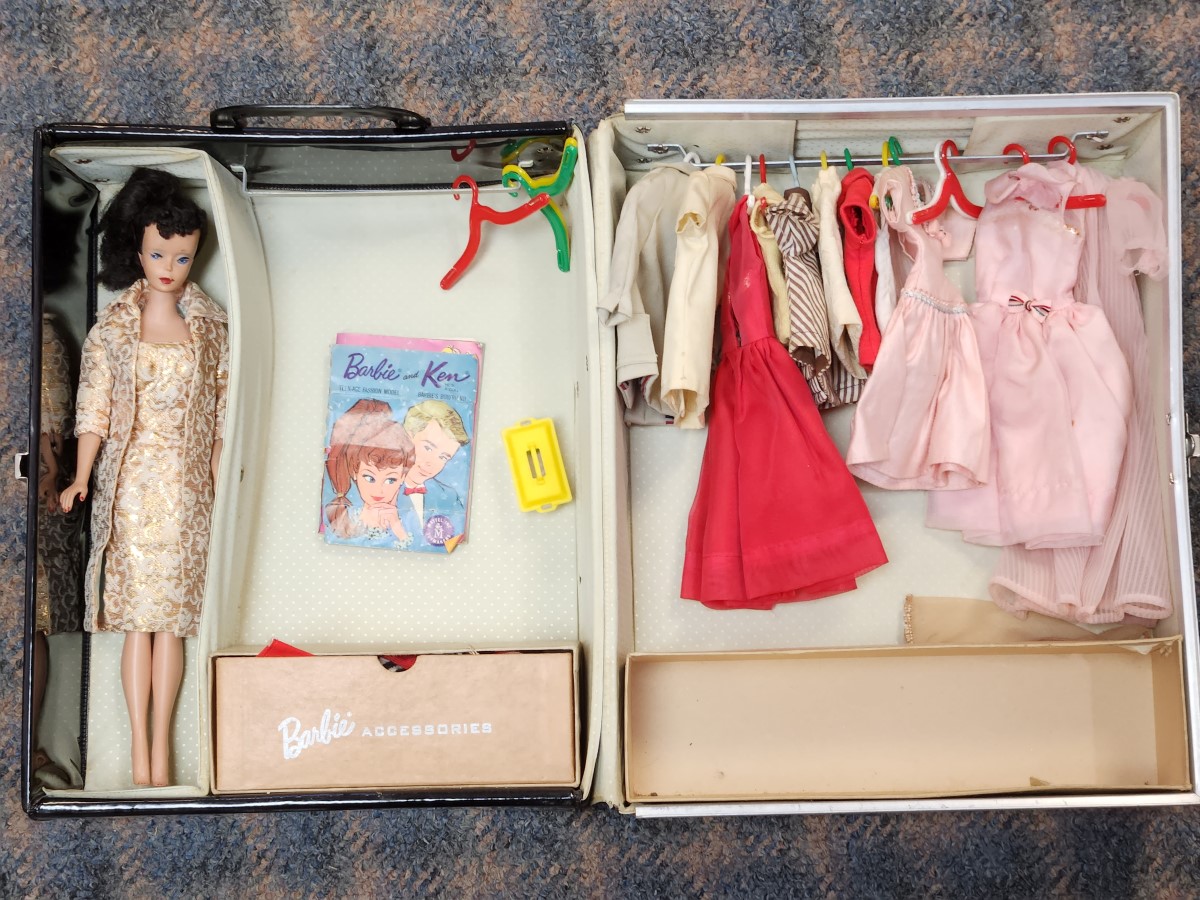 MATTEL VINTAGE SPECIAL EDITION ORIGINAL BARBIE Very Good Double Deuce